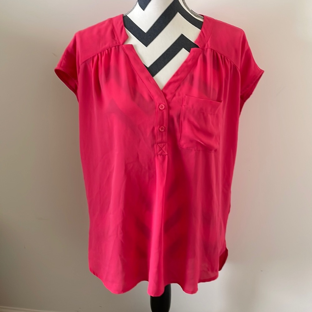 New York & Company High-Low Blouse